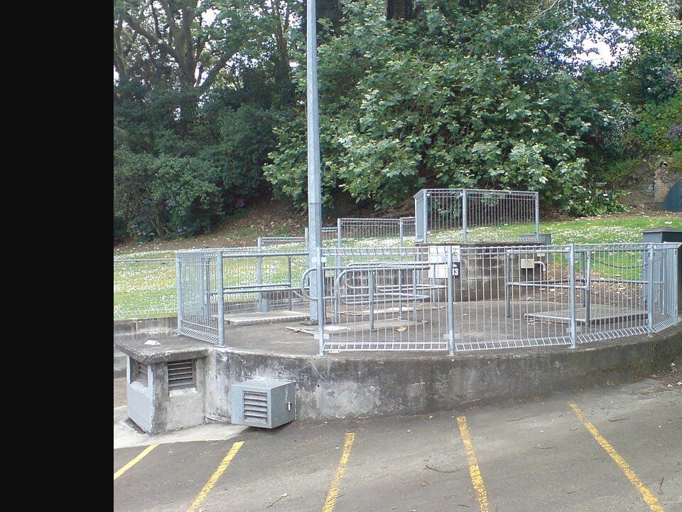 Archival 2010 photograph of a Watercare water-supply pump-station entrance in central Auckland; it does not show the payment error